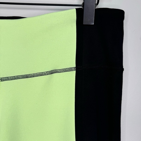 Lululemon Black Lime Green Wunder Under In  Bonded Stripe Size 10 Activewear - Picture 8 of 14